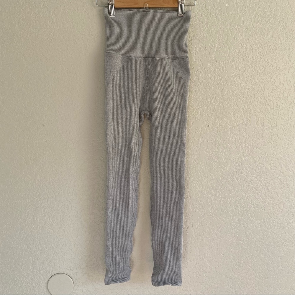 Free Movement Leggings